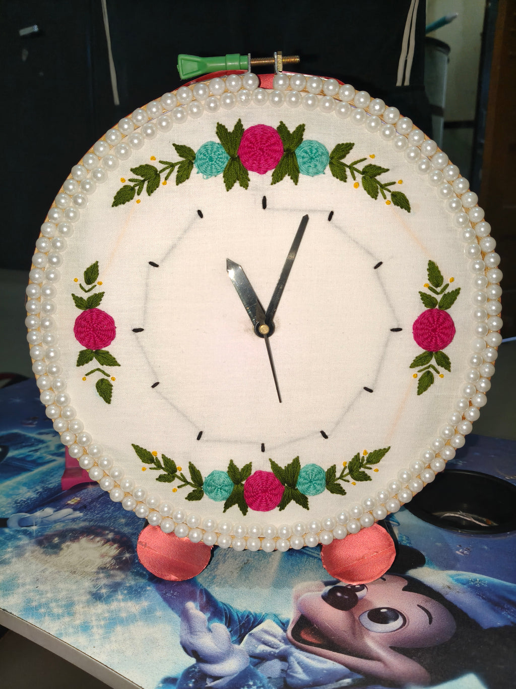 Handmade Embroidered Floral Hoop Clock | Personalized Round Fabric Wall Clock for Home Decor & Gifting (White & Pink Flowers)